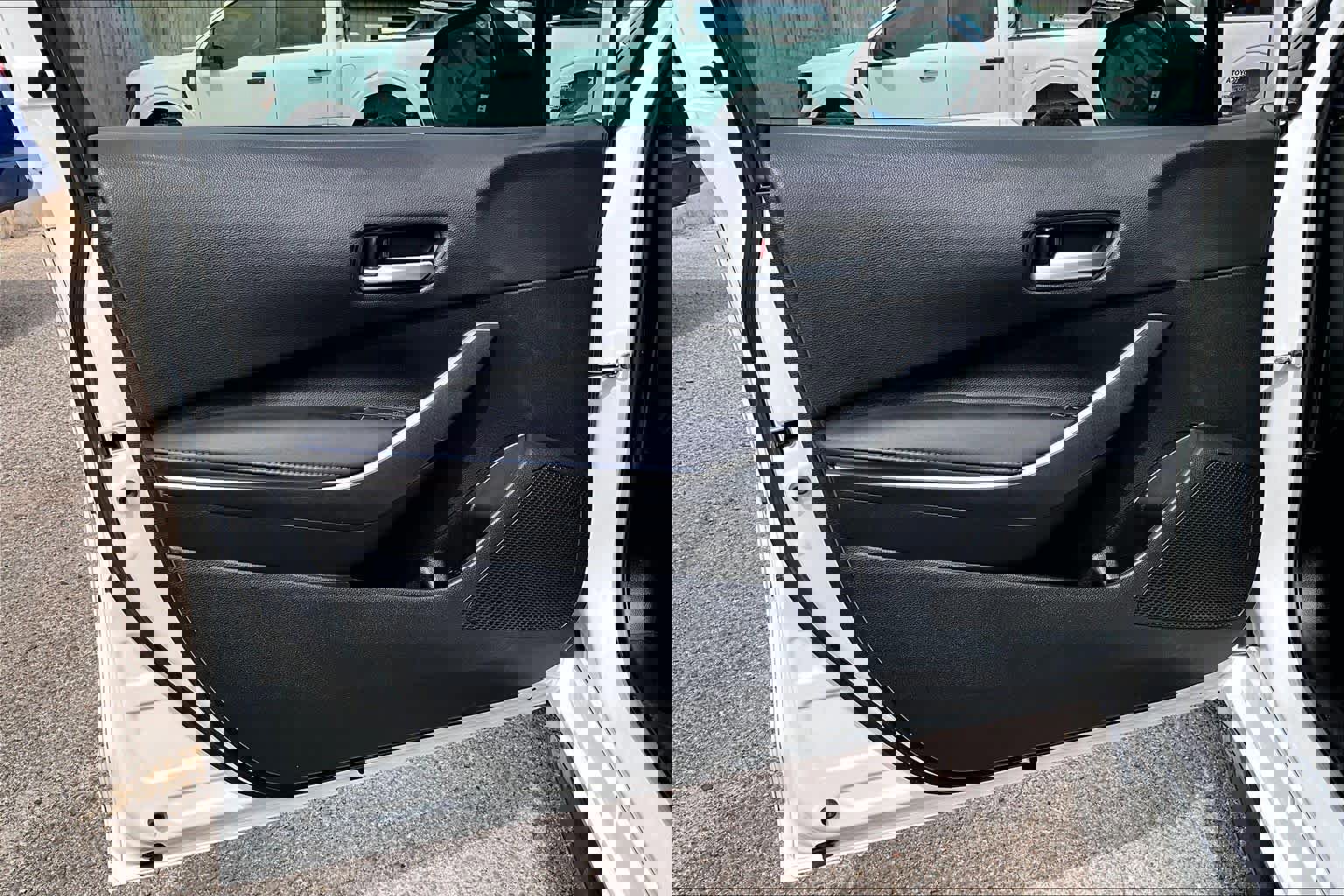 Used 2021 Toyota Corolla SE image 23