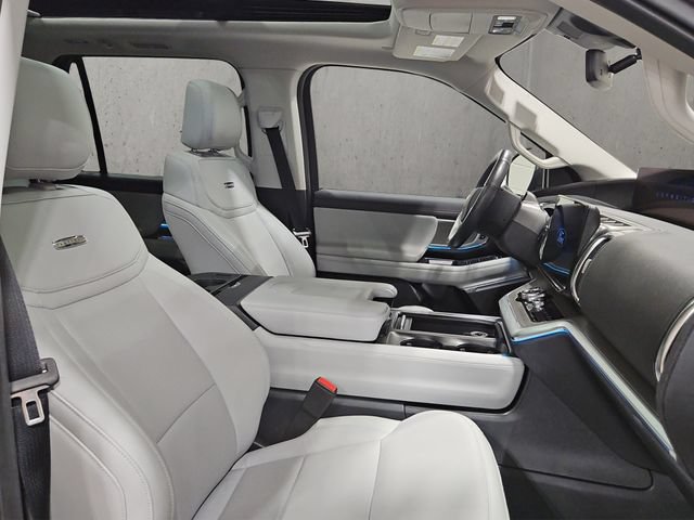 Certified 2025 Ford Expedition Max Platinum AWD/4WD image 19