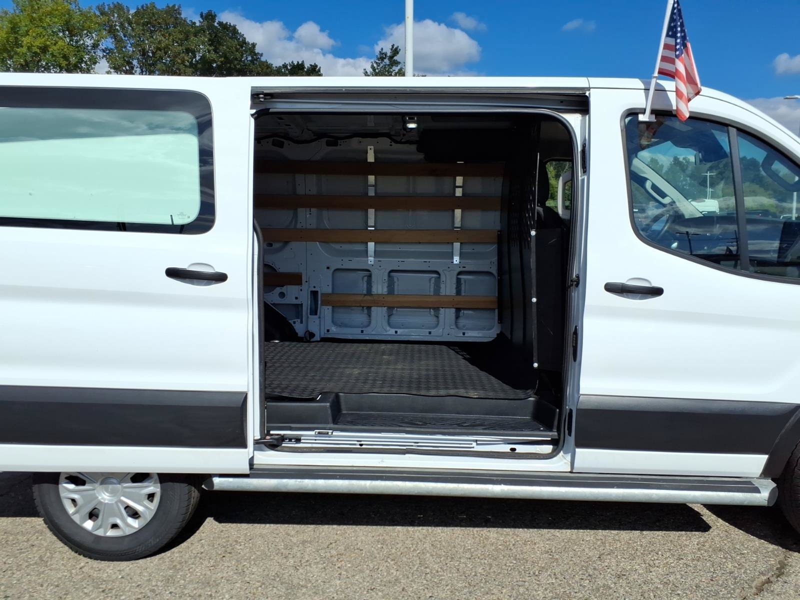 Certified 2025 Ford Transit 250 Low Roof w/ Exterior Upgrade Package RWD image 11