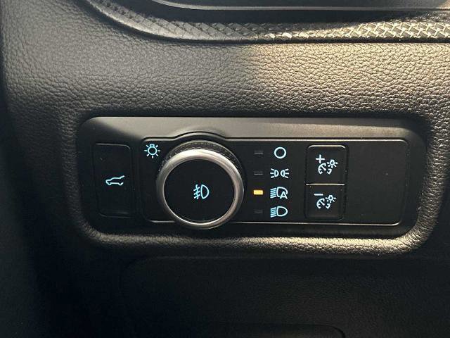 Certified 2023 Ford Explorer ST-Line w/ Class IV Trailer Tow Package AWD/4WD image 17