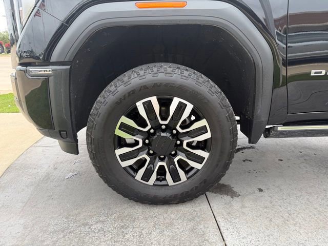 Used 2025 GMC Sierra 2500 Denali Ultimate AWD/4WD image 6