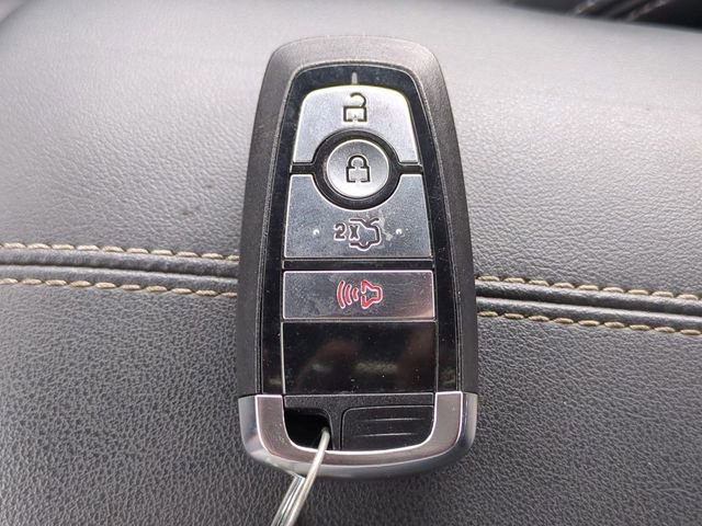 Certified 2025 Ford Mustang Convertible image 26