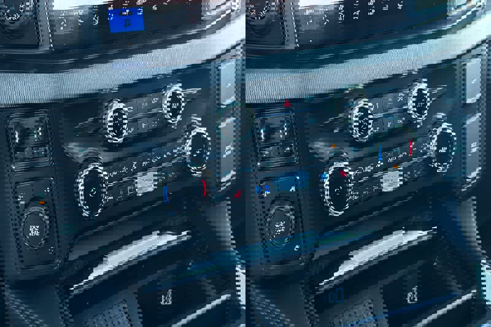 Certified 2025 Ford F450 Platinum image 20