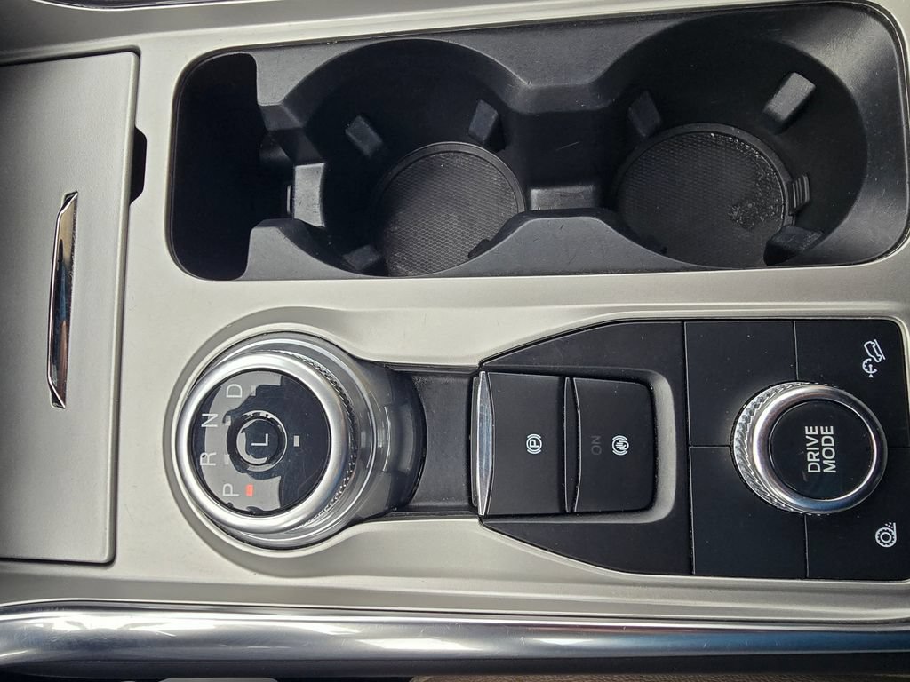 Certified 2023 Ford Explorer Limited AWD/4WD image 30