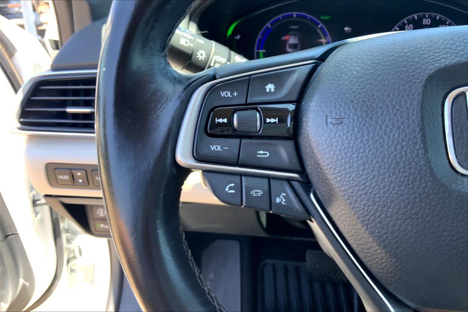 Used 2021 Honda Accord Touring image 24