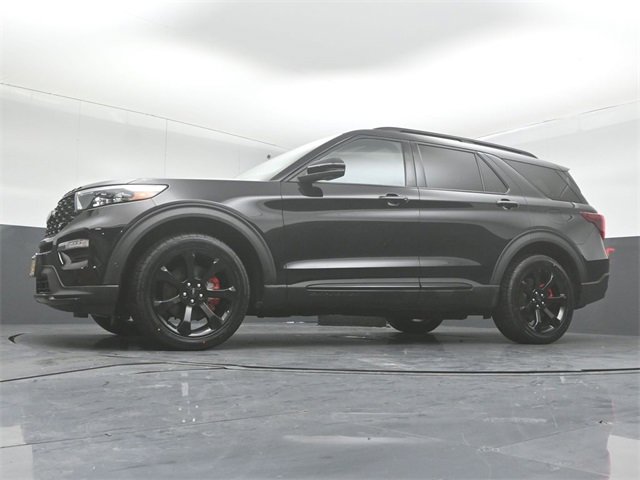 Certified 2021 Ford Explorer ST w/ ST Street Pack image 38