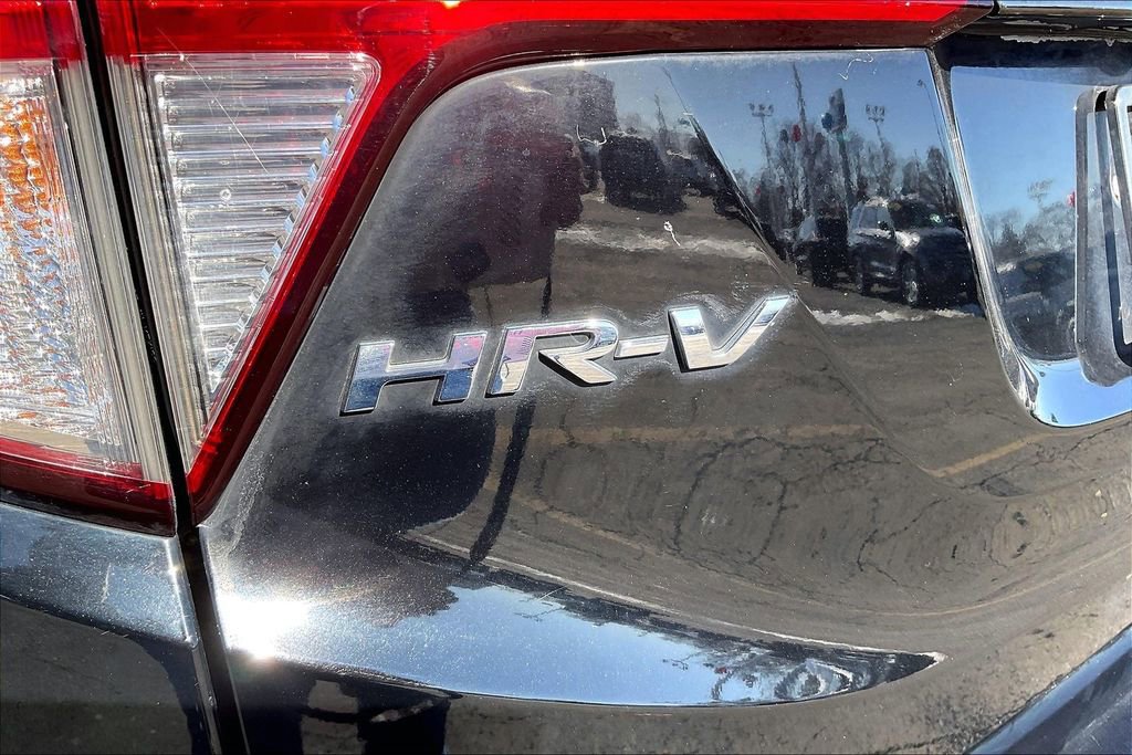 Used 2022 Honda HR-V Sport image 29