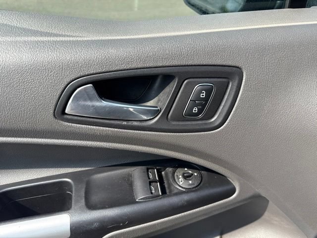 Certified 2022 Ford Transit Connect XLT FWD image 15