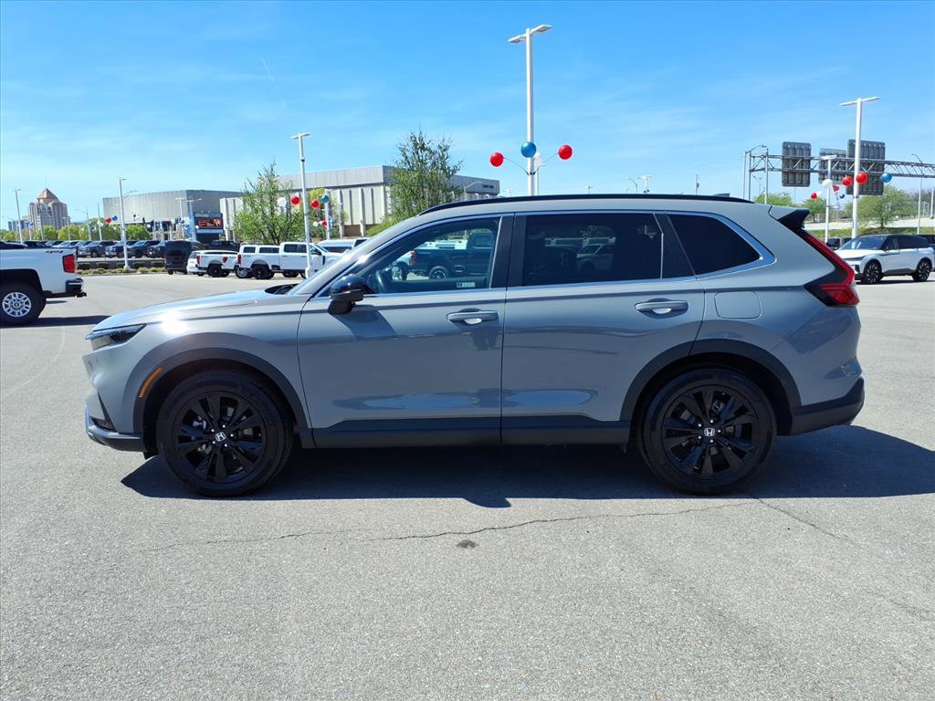 Used 2024 Honda CR-V Sport Touring image 2
