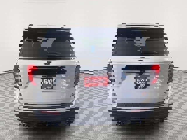 Certified 2023 Ford Explorer ST w/ Equipment Group 401A image 3