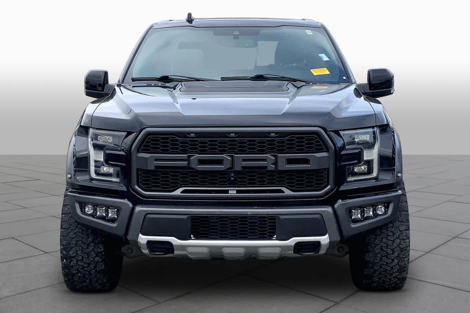 Certified 2019 Ford F150 Raptor w/ Equipment Group 802A Luxury AWD/4WD image 4