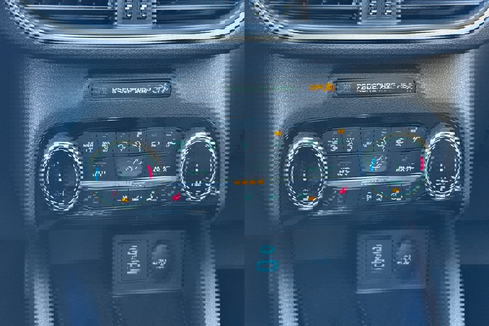 Certified 2022 Ford Escape SEL w/ Technology Package image 22