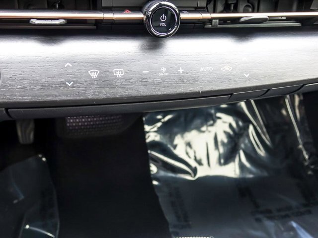 Used 2024 Nissan Ariya FWD image 24