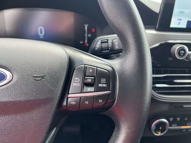 Certified 2025 Ford Escape Active FWD image 17