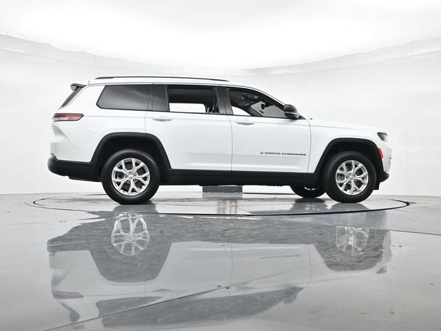 Used 2023 Jeep Grand Cherokee L Limited AWD/4WD image 38