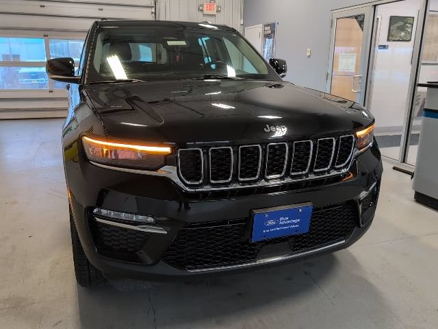 Used 2023 Jeep Grand Cherokee Limited AWD/4WD image 40