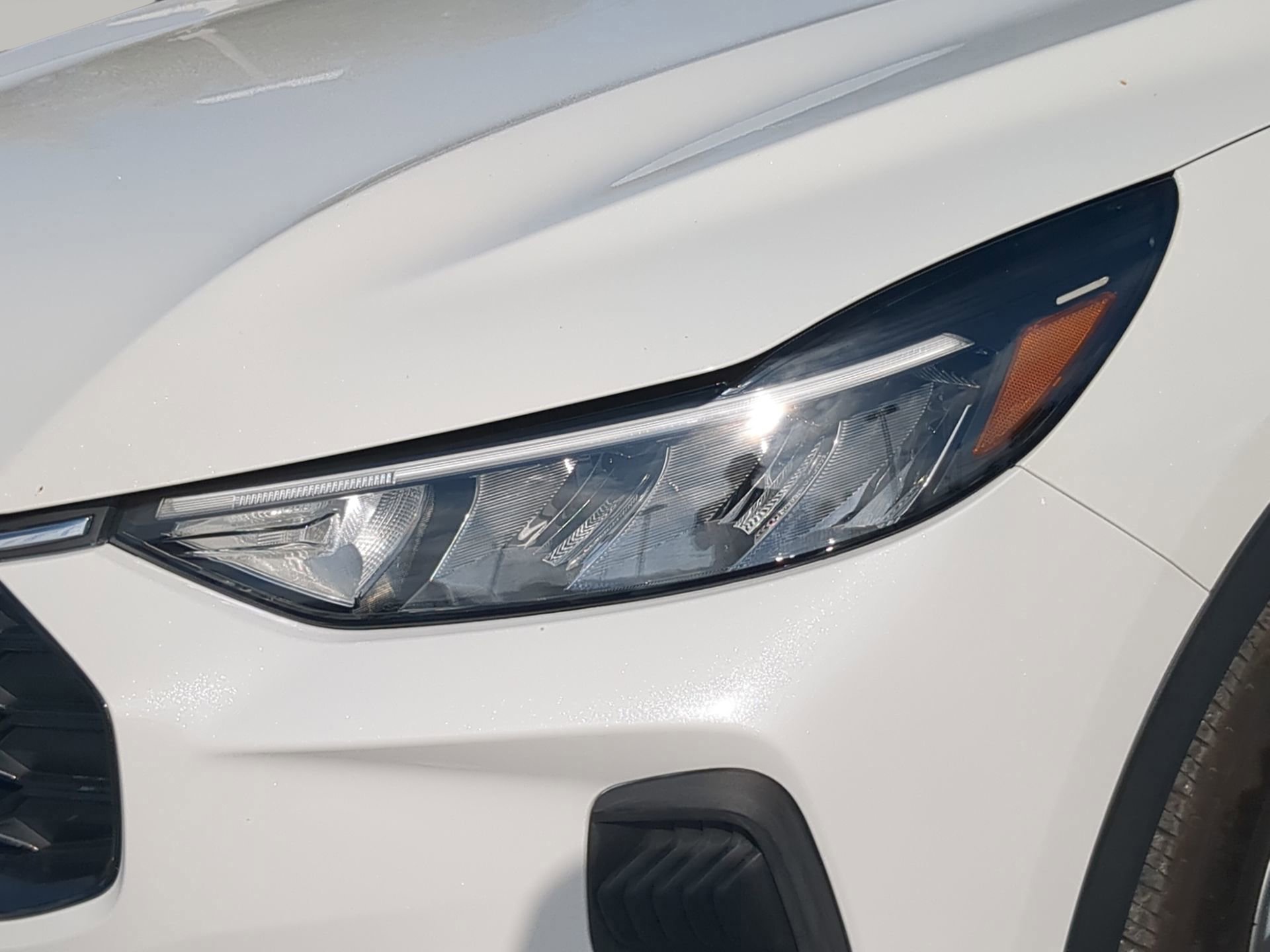 Certified 2025 Ford Escape ST-Line w/ Equipment Group 301A image 36