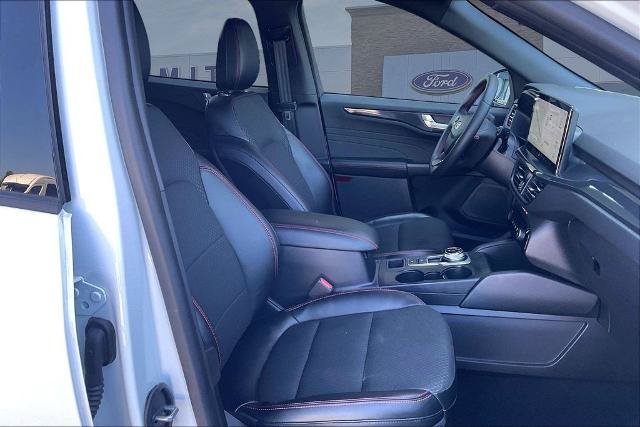 Certified 2023 Ford Escape ST-Line w/ Tech Pack #1 FWD image 29