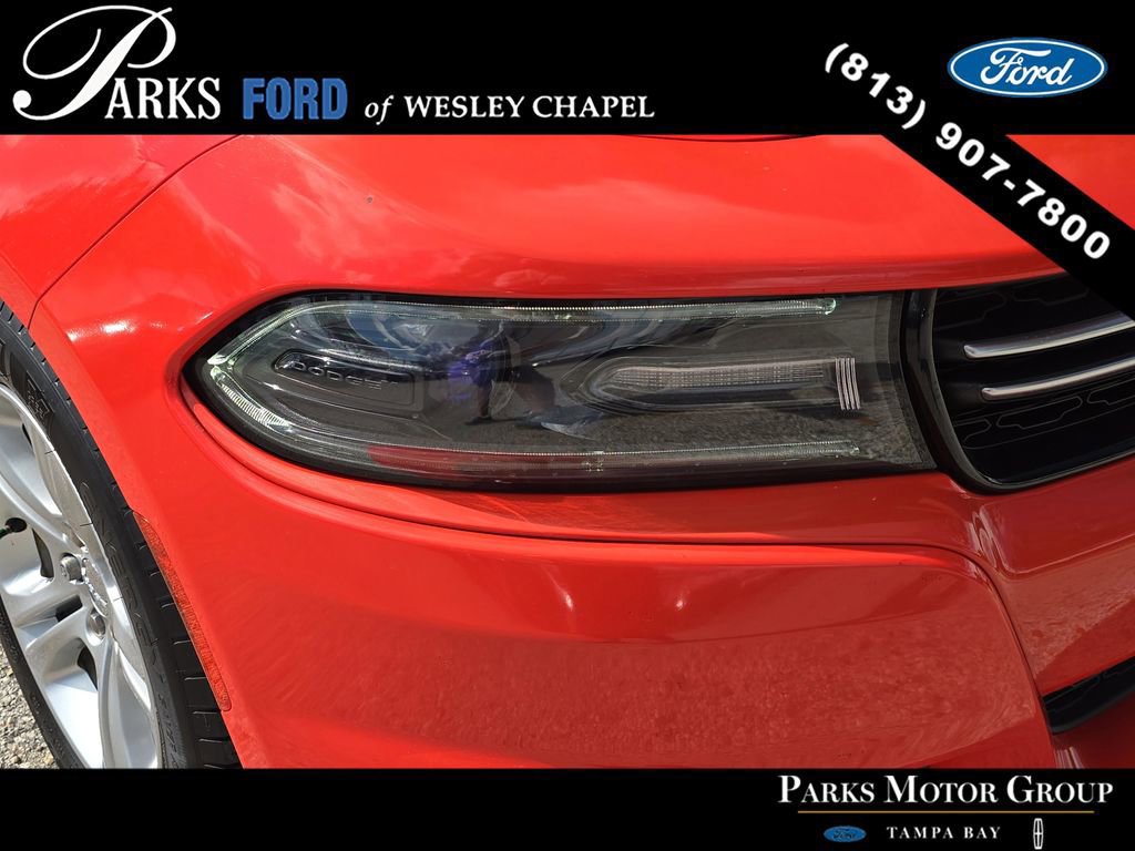 Used 2017 Dodge Charger SE w/ Popular Equipment Group image 6