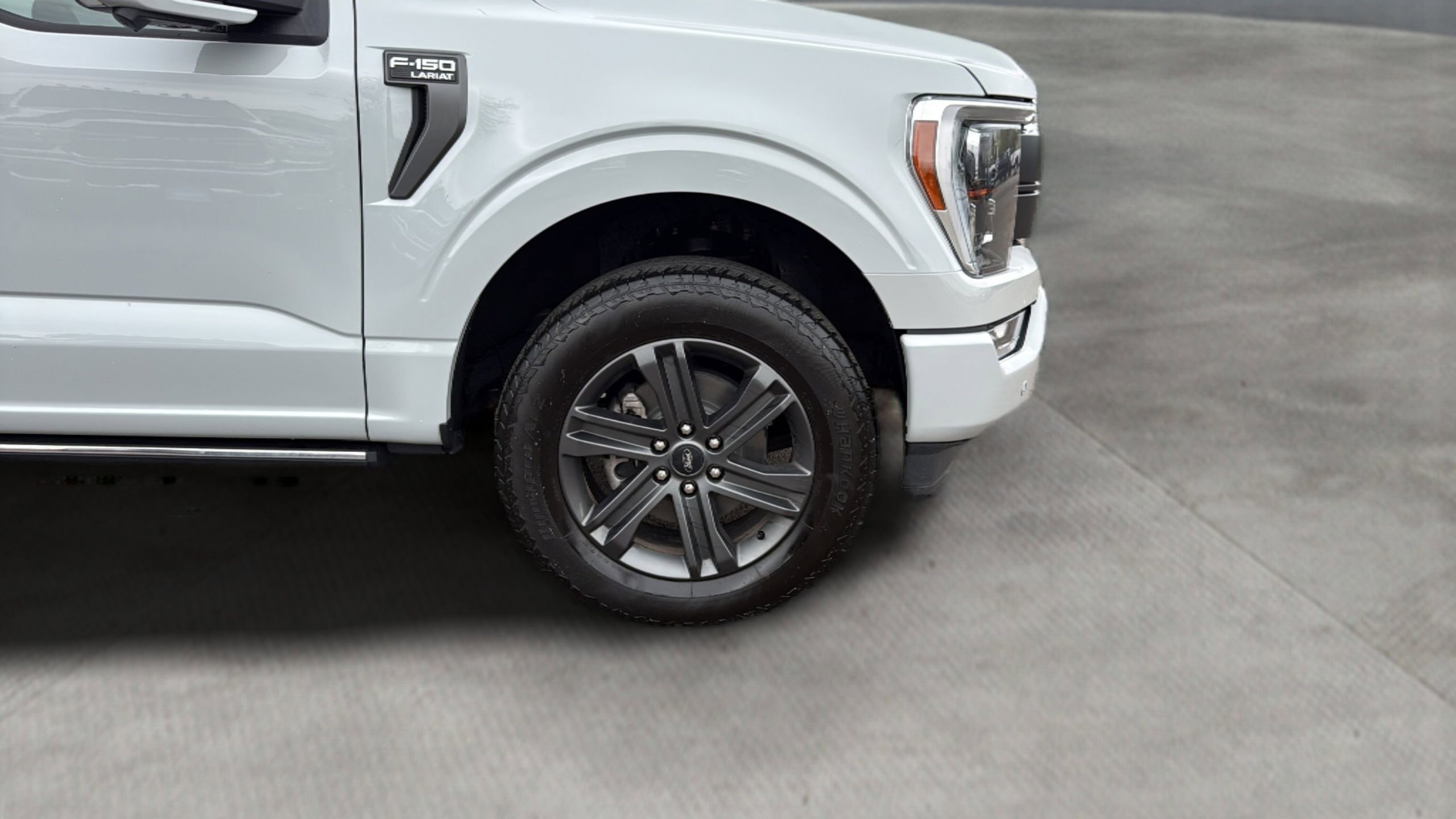 Certified 2023 Ford F150 Lariat w/ Equipment Group 502A High AWD/4WD image 28