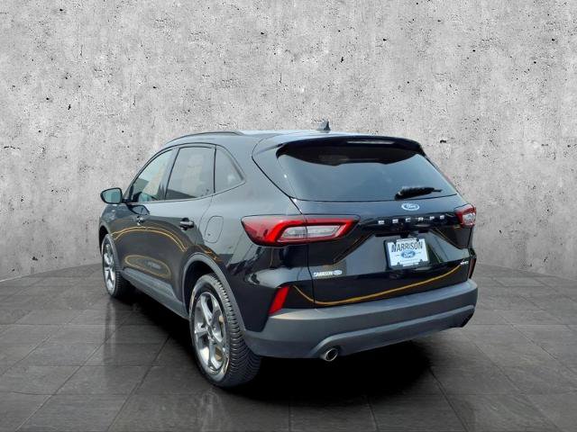 Certified 2025 Ford Escape ST-Line Select AWD/4WD image 8