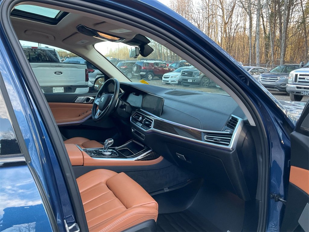 Used 2019 BMW X7 xDrive40i w/ Premium Package image 11