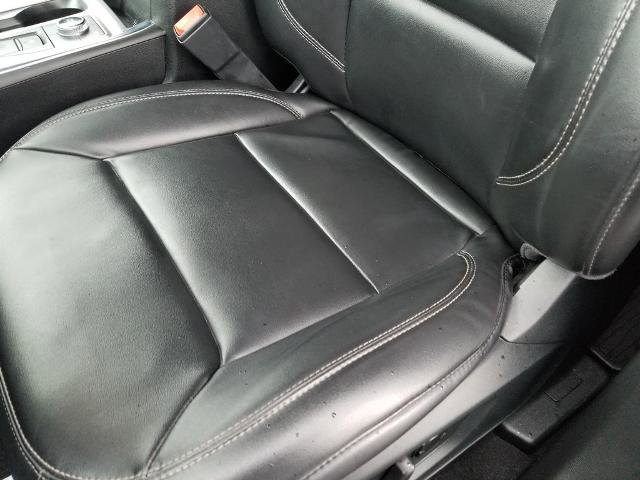 Certified 2022 Ford Explorer XLT w/ Equipment Group 202A AWD/4WD image 13
