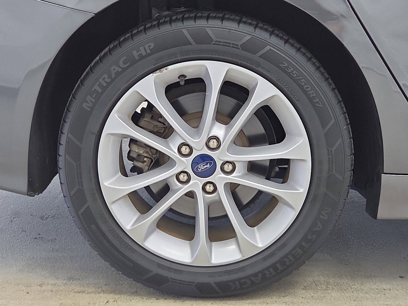 Certified 2020 Ford Fusion SE FWD image 35