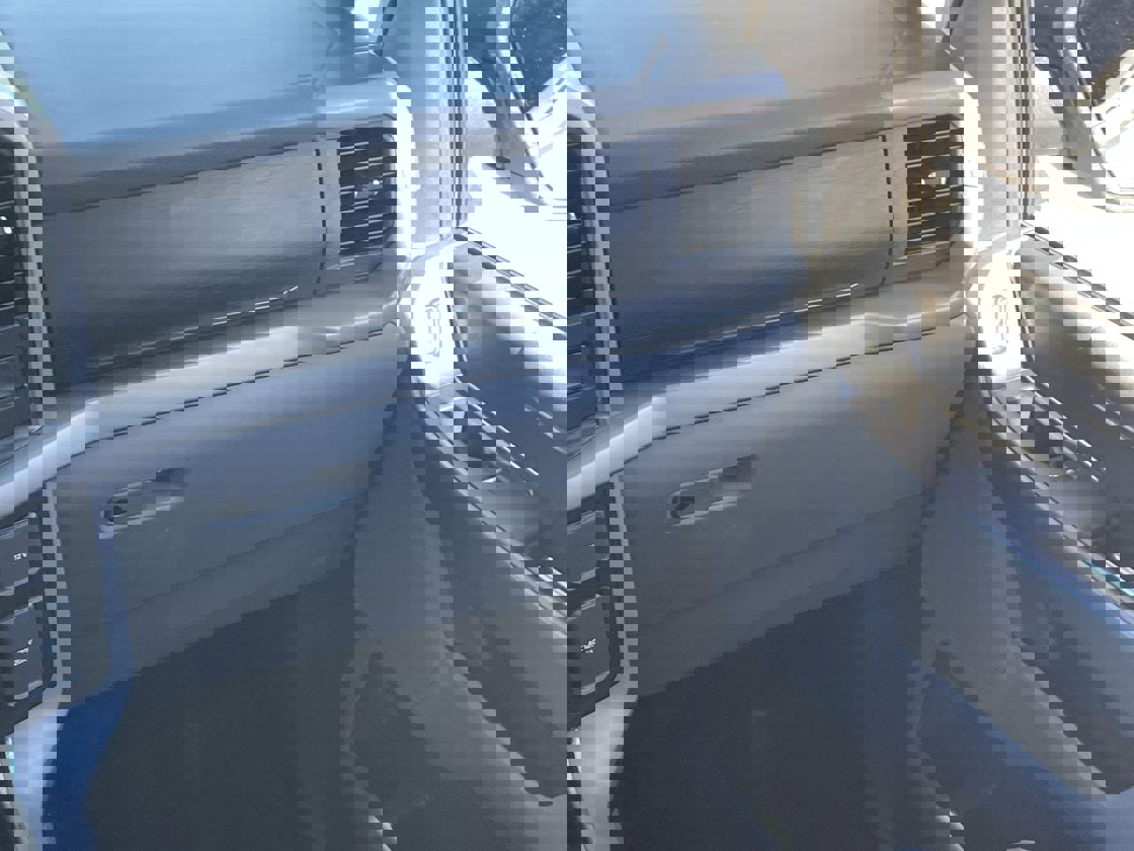 Certified 2024 Ford F150 XLT w/ Mobile Office Package image 19