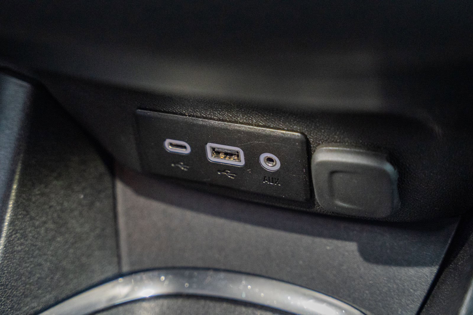 Used 2022 Chevrolet Malibu RS image 33