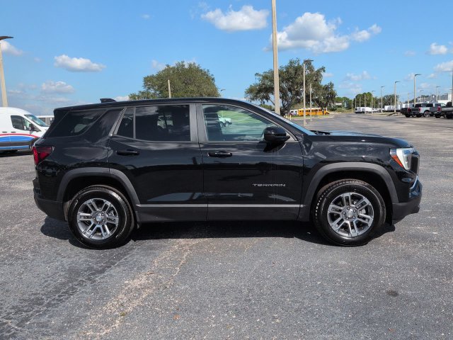 Used 2026 GMC Terrain Elevation AWD/4WD image 4