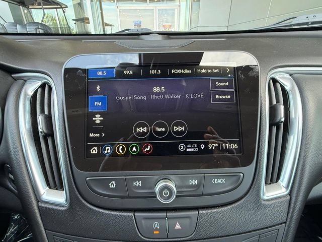 Used 2024 Chevrolet Malibu LT FWD image 33