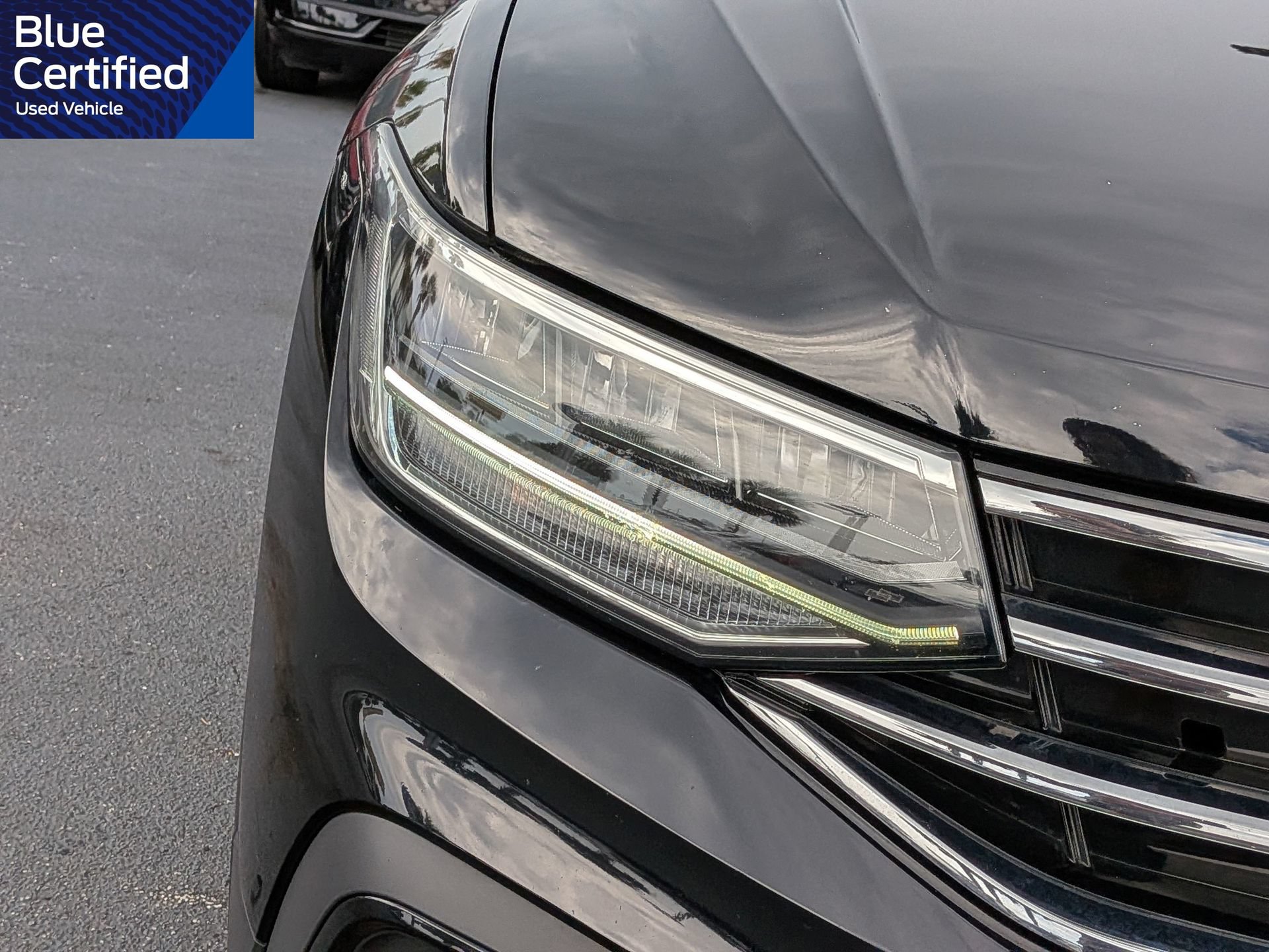 Used 2024 Volkswagen Tiguan SE FWD image 11