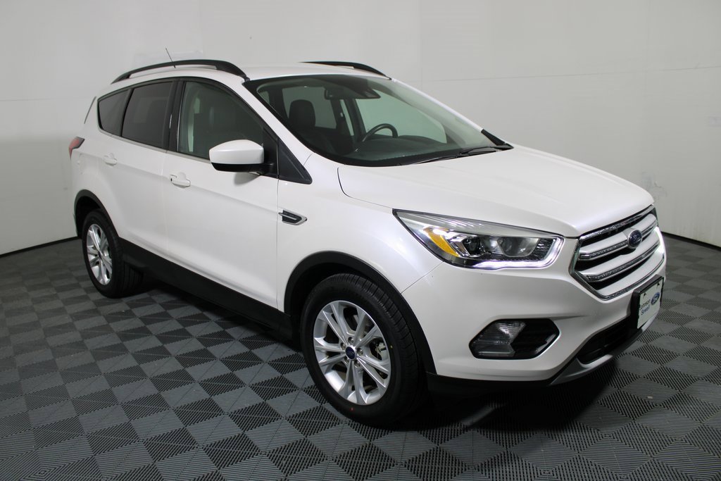 Certified 2019 Ford Escape SEL image 1