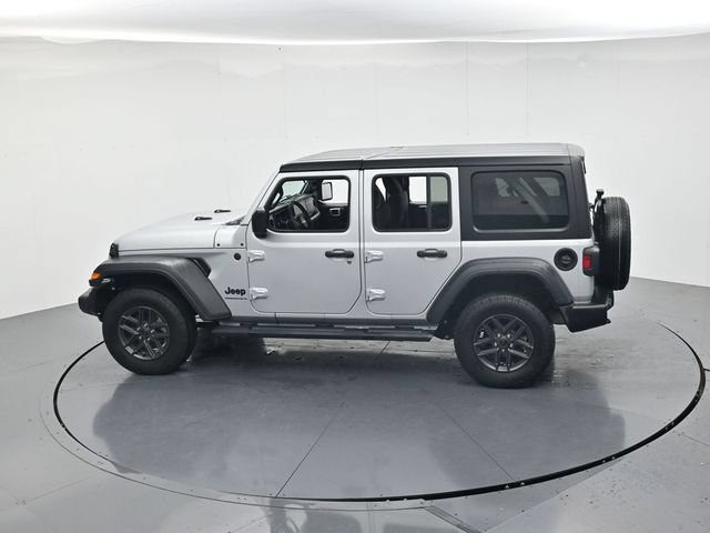 Used 2024 Jeep Wrangler Unlimited Sport AWD/4WD image 47