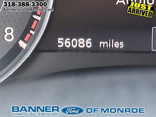 Used 2024 Nissan Armada SL image 32