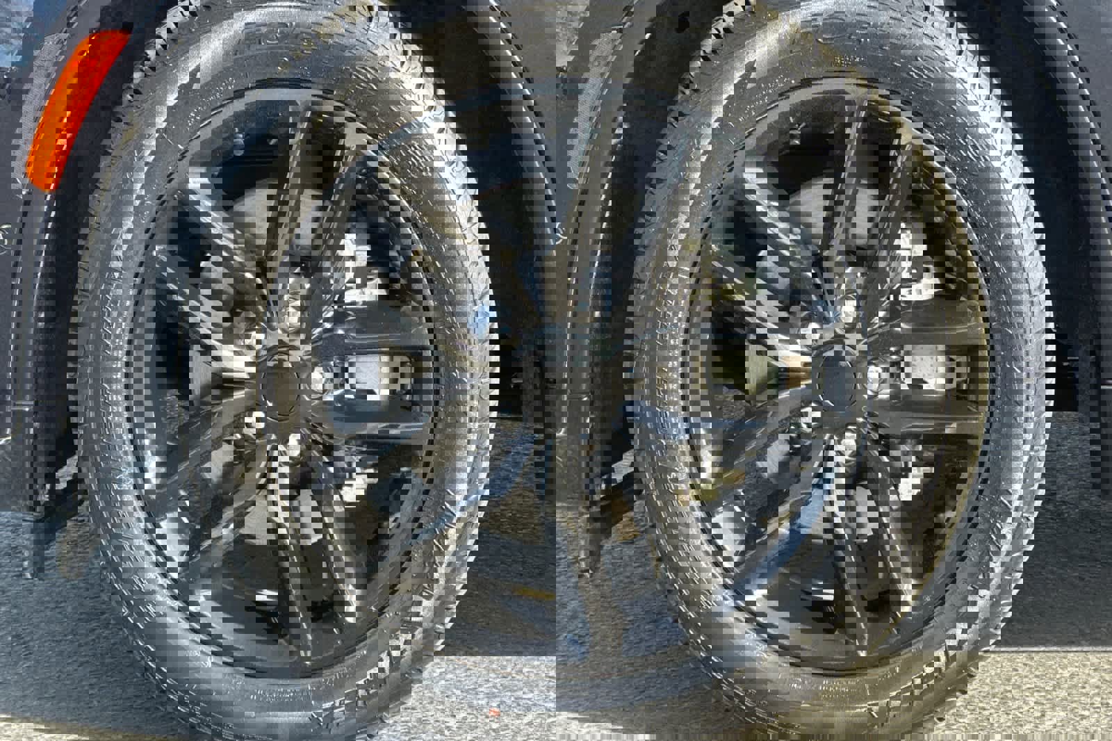 Used 2025 Dodge Durango R/T image 28