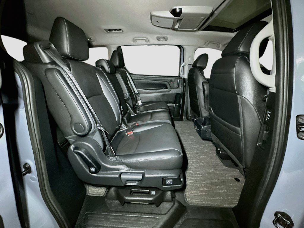 Used 2023 Honda Odyssey Touring image 39