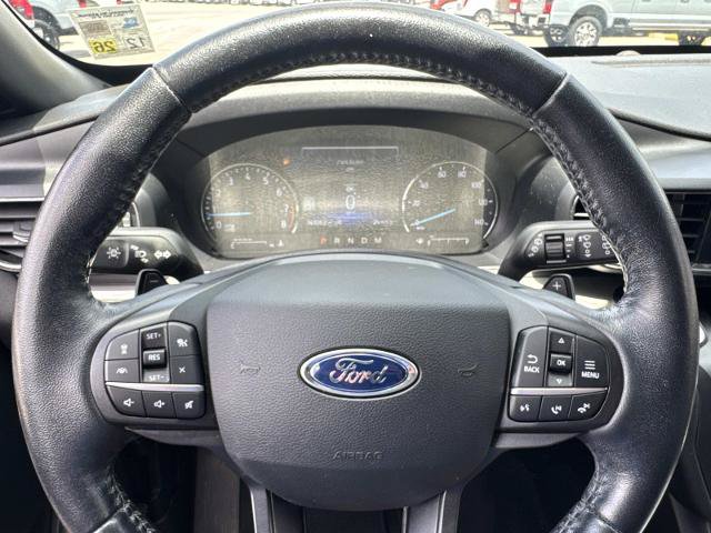 Certified 2020 Ford Explorer XLT w/ Equipment Group 202A RWD image 27