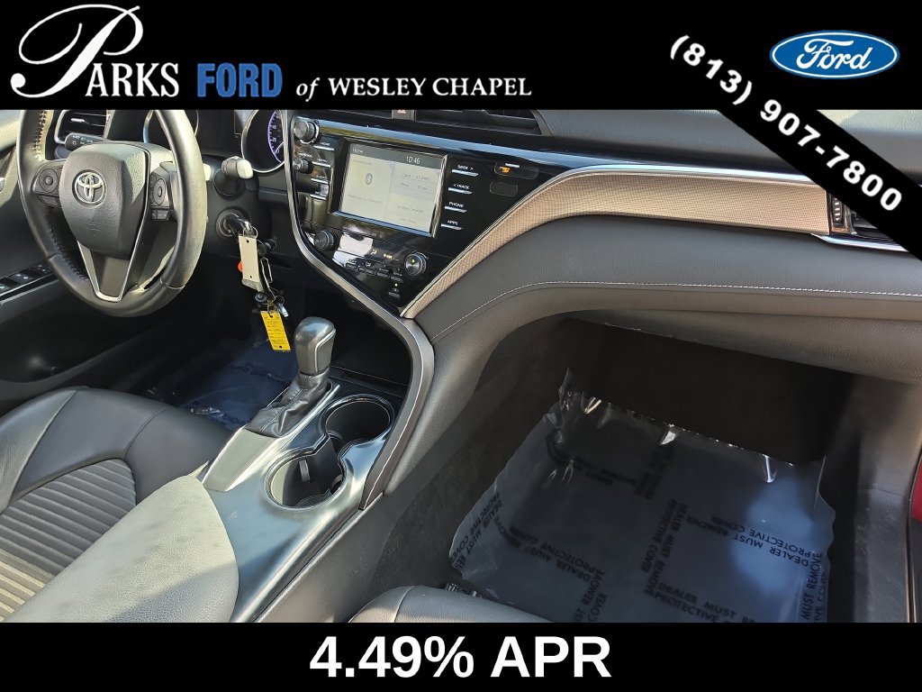 Used 2018 Toyota Camry SE w/ Moonroof Package FWD image 10