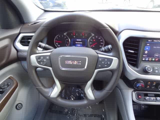 Used 2023 GMC Acadia SLE w/ Driver Convenience Package FWD image 13