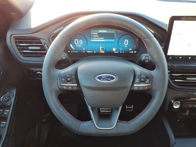 Certified 2023 Ford Escape ST-Line Select w/ Tech Pack #2 AWD/4WD image 14