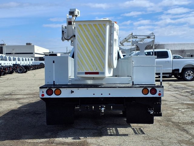 Certified 2019 Ford F350 XL w/ Power Equipment Group image 4