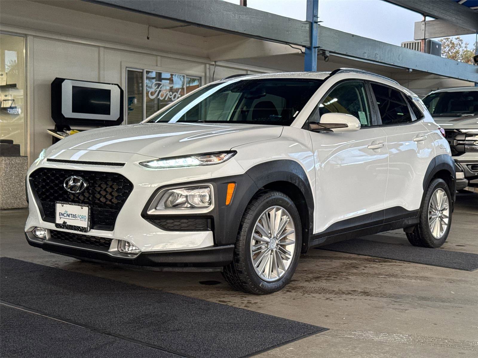 Used 2019 Hyundai Kona SEL w/ SEL Tech Package 02 image 7