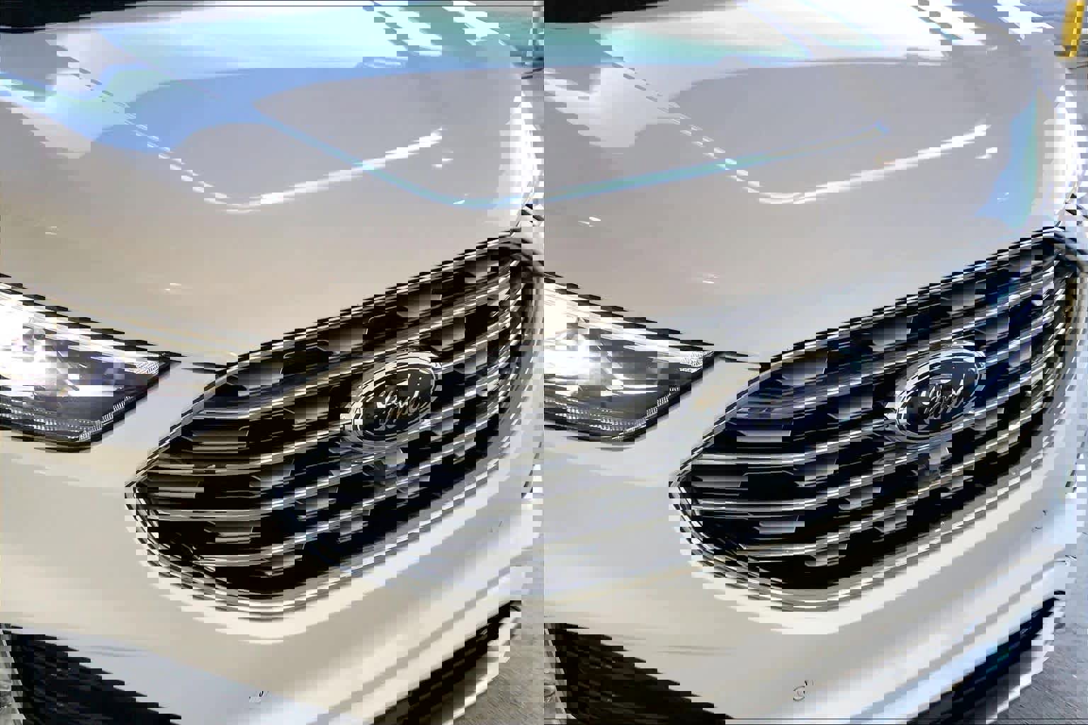 Certified 2019 Ford Edge Titanium w/ Equipment Group 301A image 29