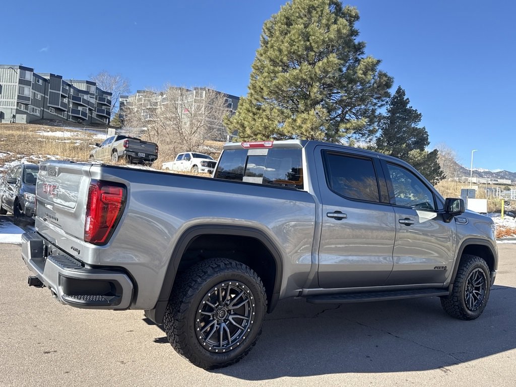 Used 2022 GMC Sierra 1500 AT4 w/ AT4 Preferred Package image 7