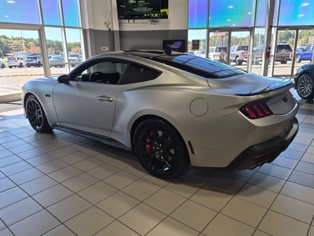 Certified 2025 Ford Mustang GT Premium RWD image 6
