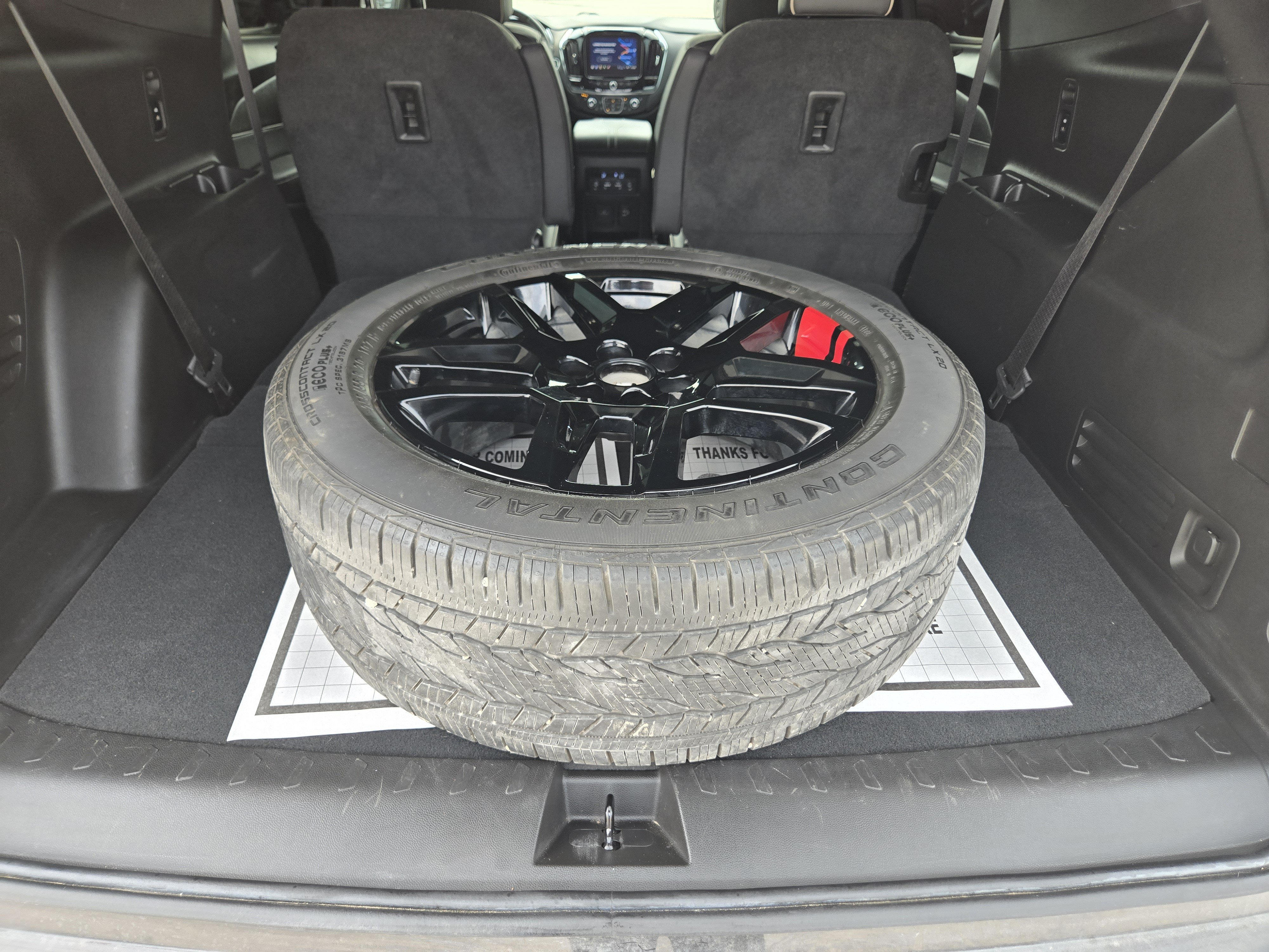 Used 2023 Chevrolet Traverse Premier w/ Redline Edition FWD image 31