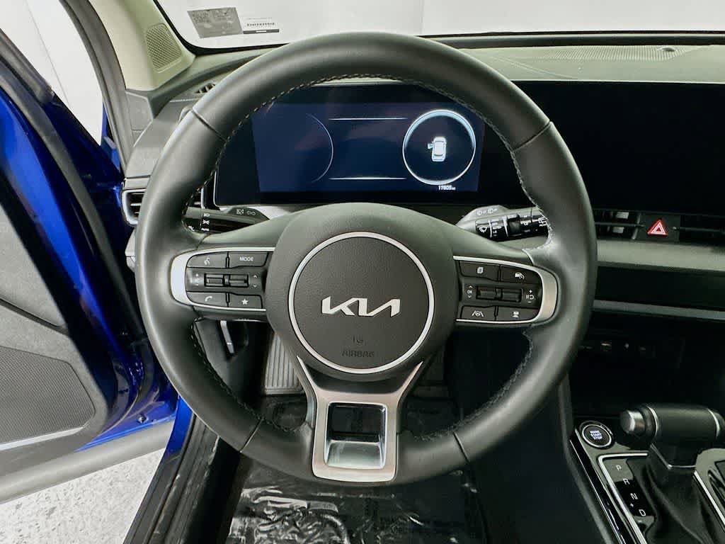Used 2025 Kia Sportage SX FWD image 16