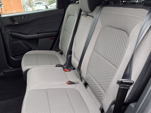 Certified 2022 Ford Escape SE w/ Convenience Package image 9